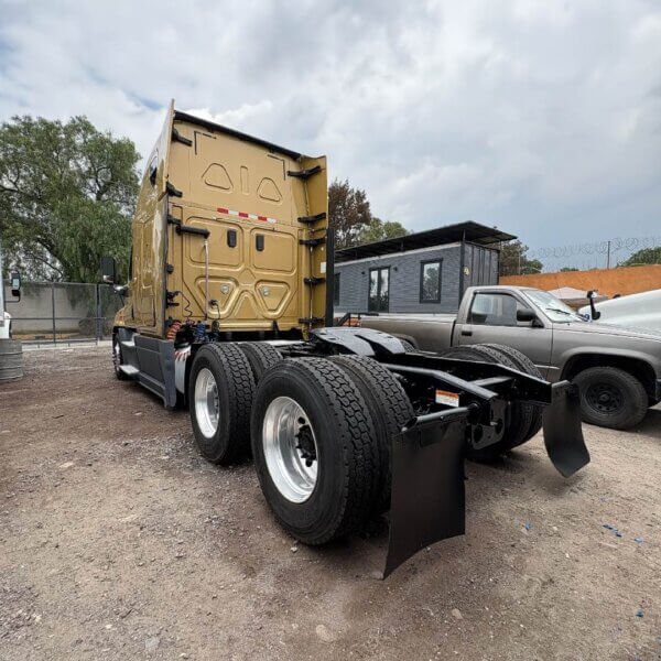 CAMIÓN FREIGHTLINER CASCADIA 2014 #307 - Imagen 4
