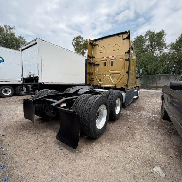 CAMIÓN FREIGHTLINER CASCADIA 2014 #307 - Imagen 5