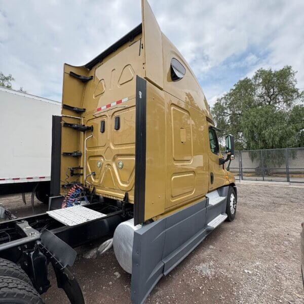 CAMIÓN FREIGHTLINER CASCADIA 2014 #307 - Imagen 7