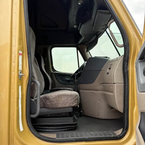 CAMIÓN FREIGHTLINER CASCADIA 2014 #307 - Imagen 8