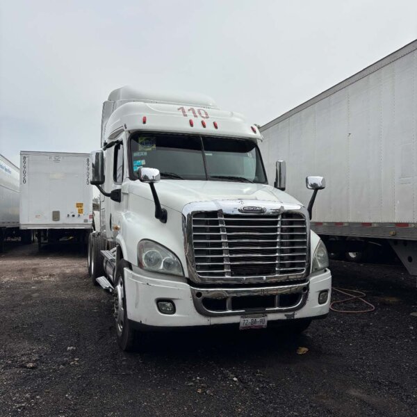CAMIÓN FREIGHTLINER CASCADIA 2012 #110