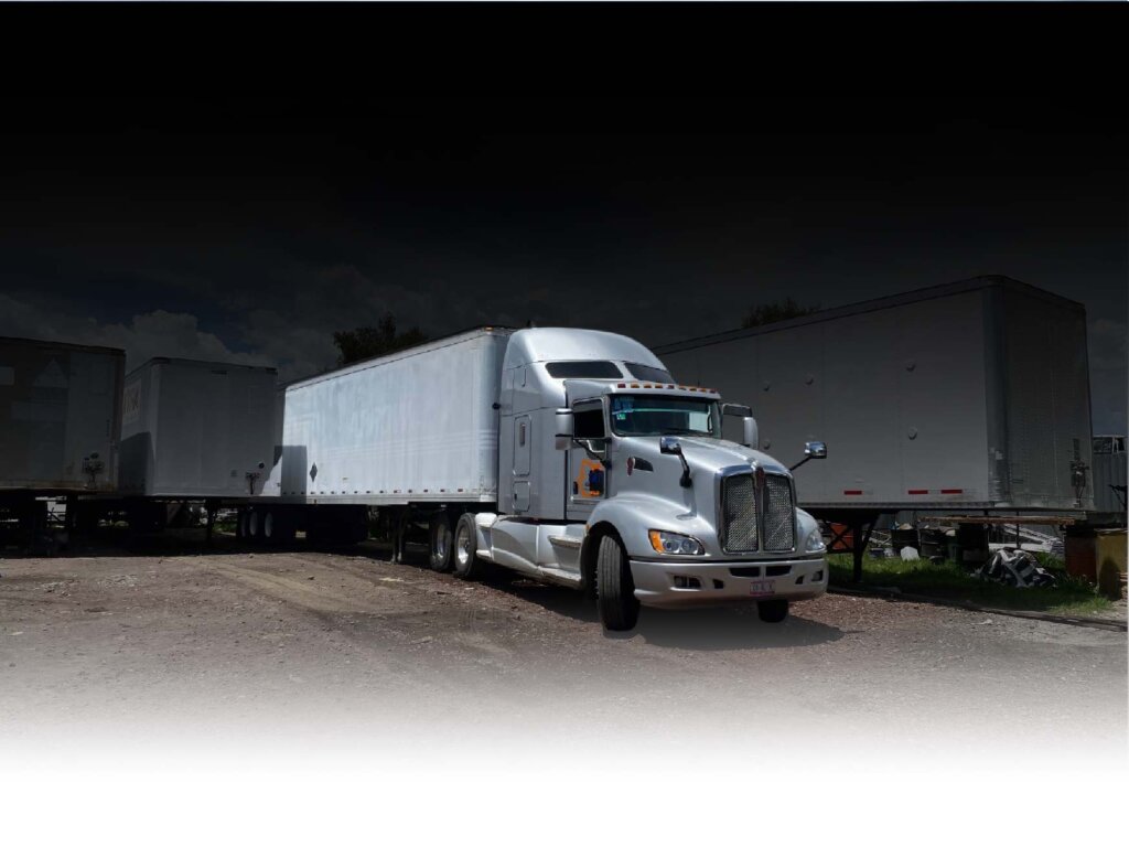 Road Tractovan - Road Collision