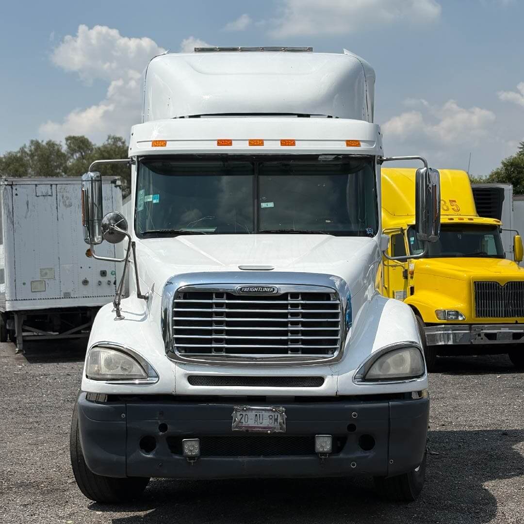 CAMIÓN FREIGHTLINER COLUMBIA 2012 #208 - Imagen 2