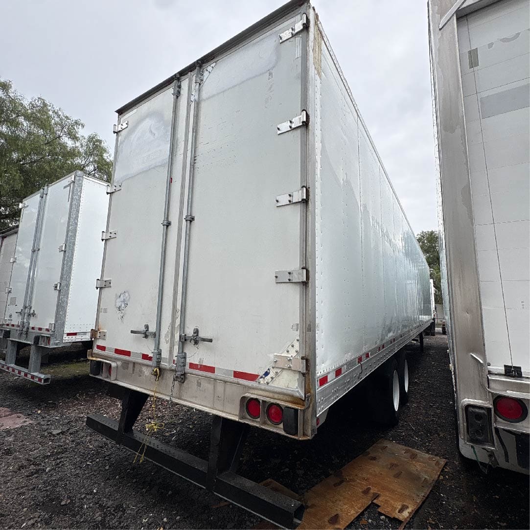 CAJA SECA UTILITY 2020 53 PIES #3614 - Imagen 4